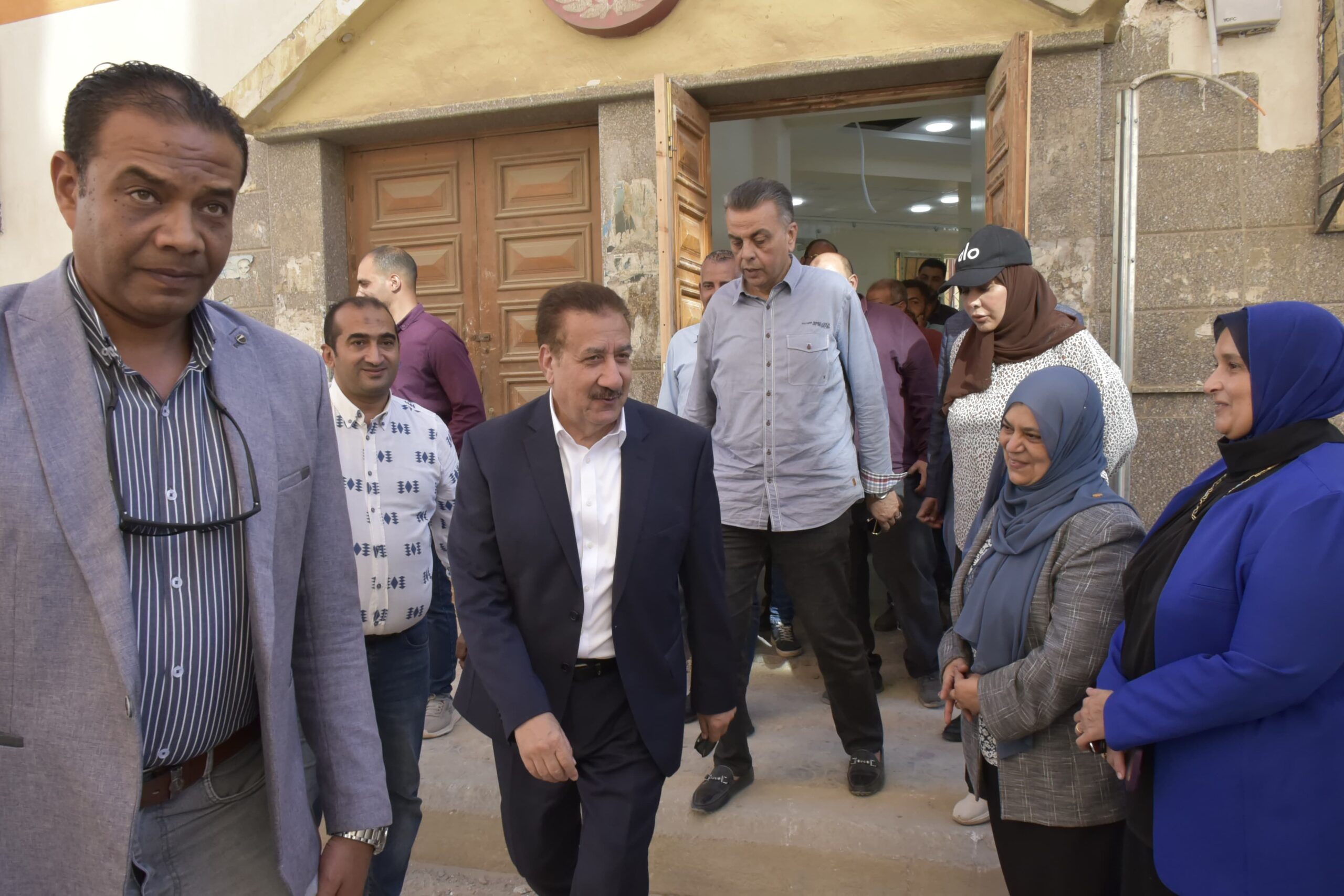 محافظ بورسعيد يوجه بسرعة تجهيز مبنى خدمات التأمين الصحي الشامل