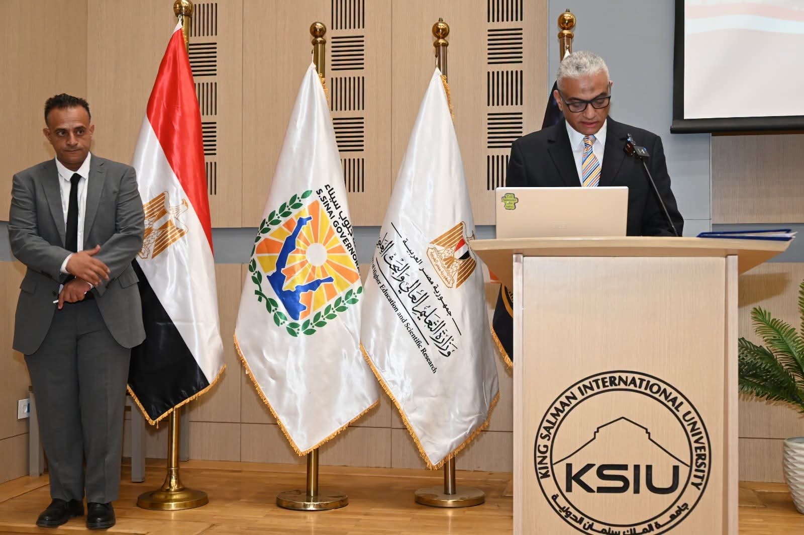 محافظ جنوب سيناء وعي الشباب خط الدفاع لمواجهة الشائعات محافظ جنوب سيناء وعي الشباب خط الدفاع لمواجهة الشائعات