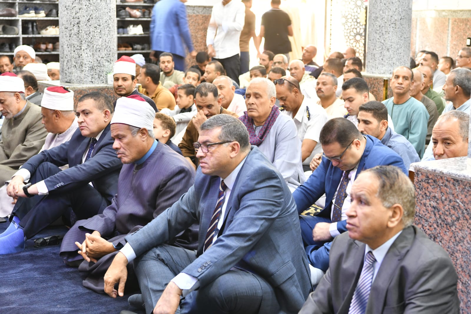 محافظ قنا يفتتح مسجد الرحمة بنجع سالم في نجع حمادي محافظ قنا يفتتح مسجد الرحمة بنجع سالم في نجع حمادي