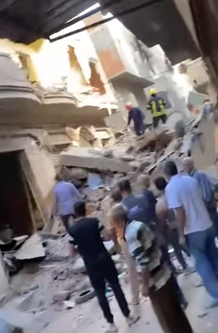 مصرع شخصين في انهيار منزل بالمحلة الكبرى وجاري البحث عن ضحايا مصرع شخصين في انهيار منزل بالمحلة الكبرى وجاري البحث عن ضحايا