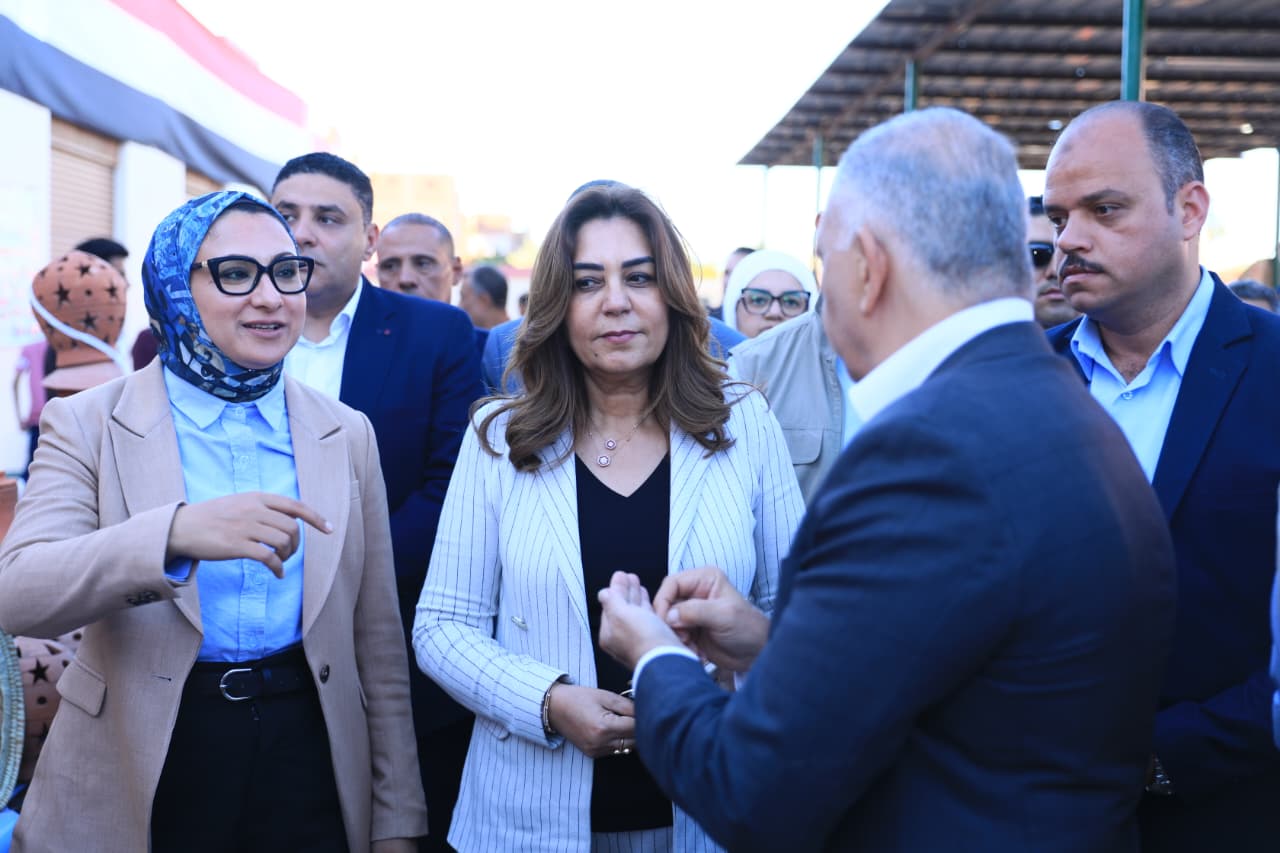 منال عوض تدعو للتوسع في المبادرات المحلية لخفض الأسعار