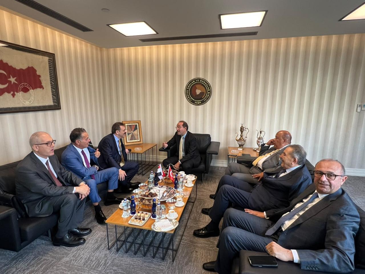وزير المالية يدعو المستثمرين الأتراك لفرص مصر الصناعية وزير المالية يدعو المستثمرين الأتراك لفرص مصر الصناعية