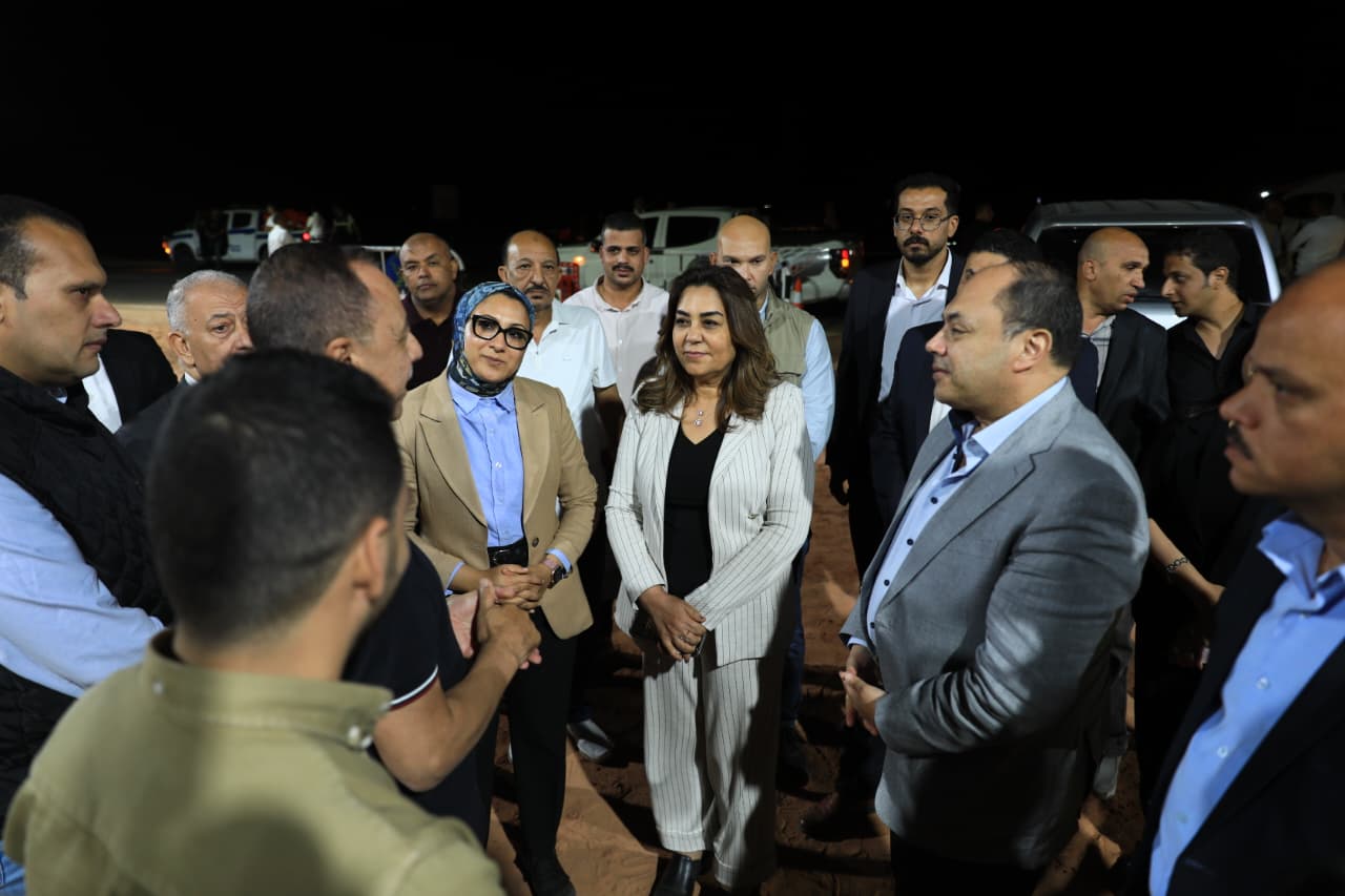 وزيرة التنمية المحلية تضع حجر أساس مجمع التمور بالداخلة وزيرة التنمية المحلية تضع حجر أساس مجمع التمور بالداخلة