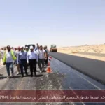 وزير النقل يؤكد أهمية طريق الصعيد الصحراوي الغربي في محور القاهرة – كيب تاون