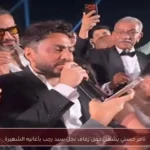 تامر حسني يشعل حفل زفاف نجل سيد رجب بأغانيه الشهيرة