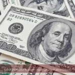 تذبذبات سعر الدولار في البنوك المصرية خلال الأيام الأخيرة