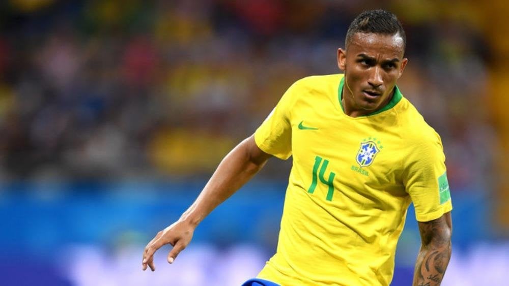 دانيلو ينتقد أداء البرازيل أمام المغرب في <a href=