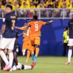 إيلي واهي ينضم لمنتخب كوت ديفوار بعد حل أزمة التصاريح