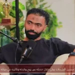 حسين الشحات يبكي خلال حديثه عن زوج والدته وتأثيره في حياته
