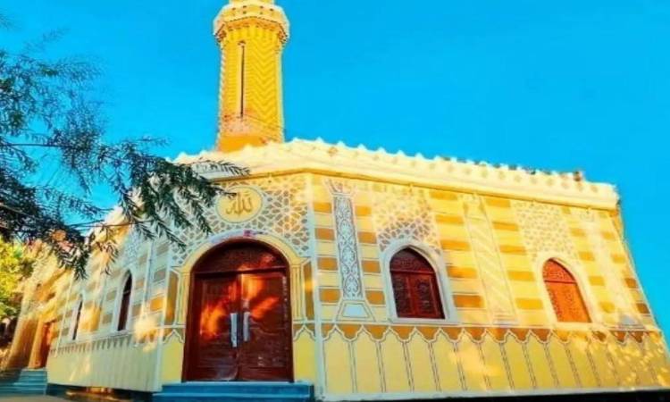 أحد المساجد الجديدة