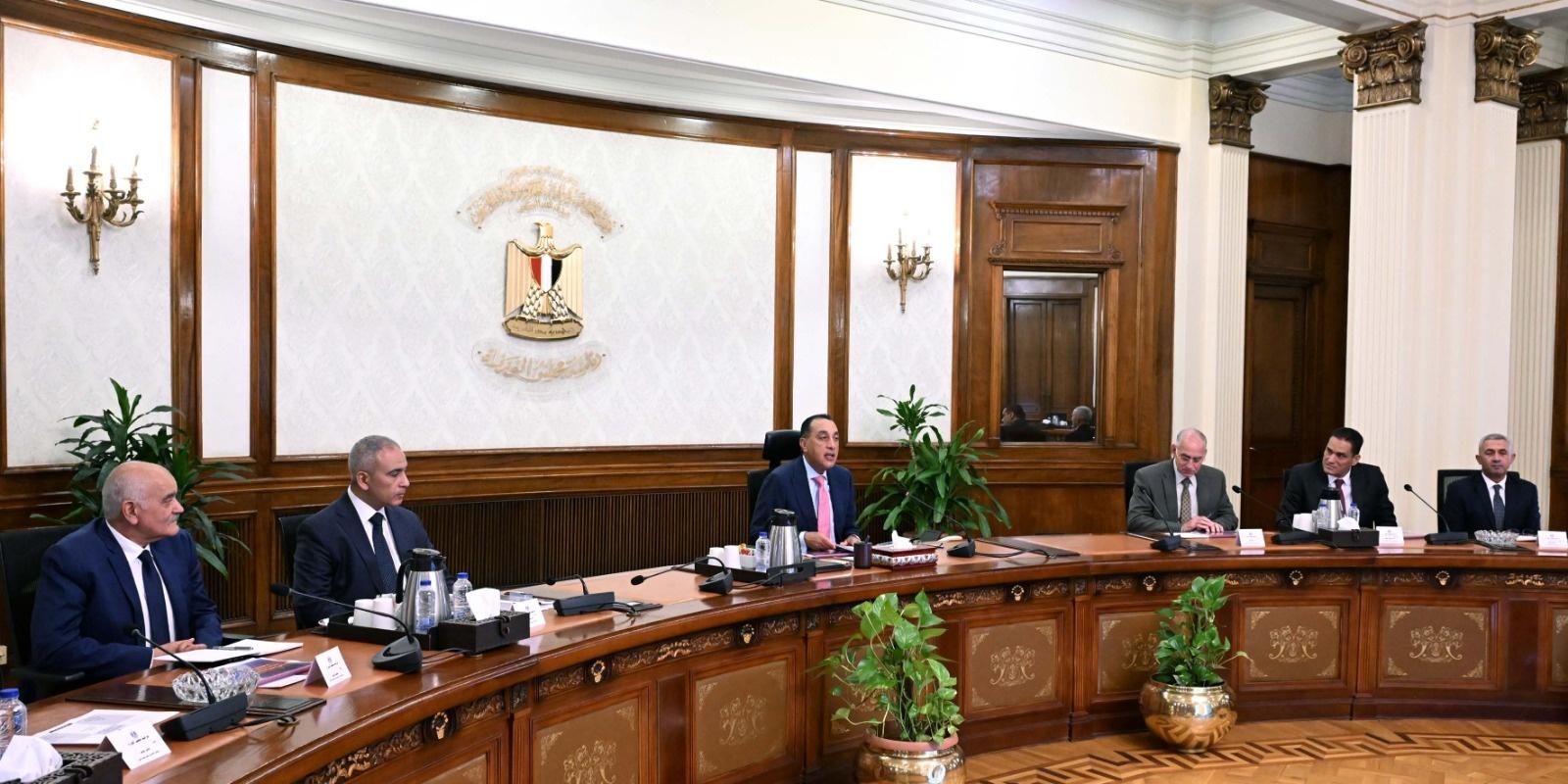 اجتماع رئيس الوزراء