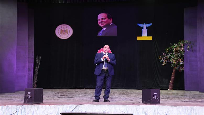 وزير العمل في معهد دون بوسكو 