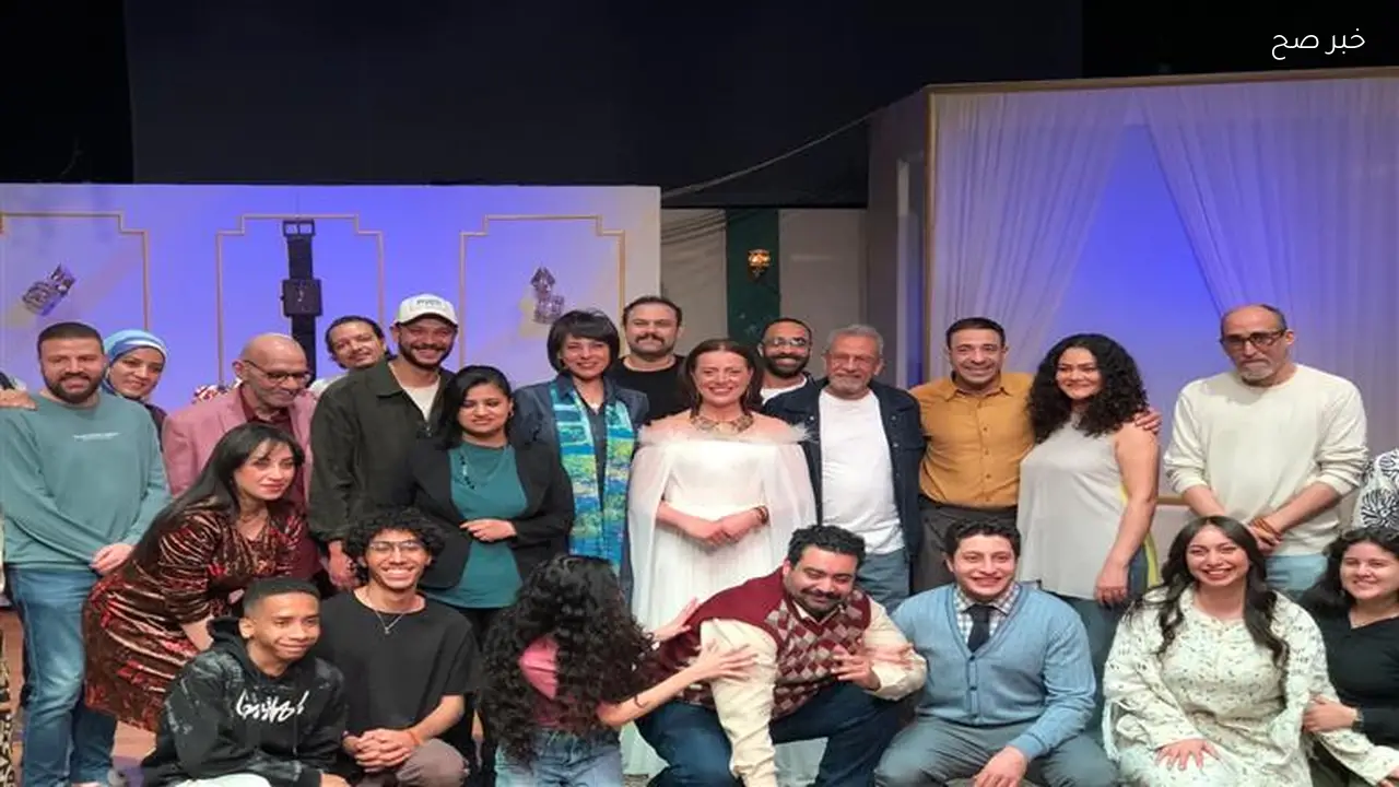 مسرحية أداجيو تستقطب نجوم الفن بحضور أحمد خالد صالح وصبري فواز