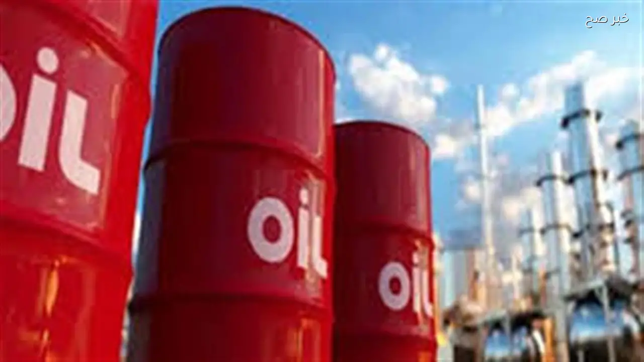 أسعار النفط تتراجع بشكل ملحوظ مع خسائر لبرنت وغرب تكساس