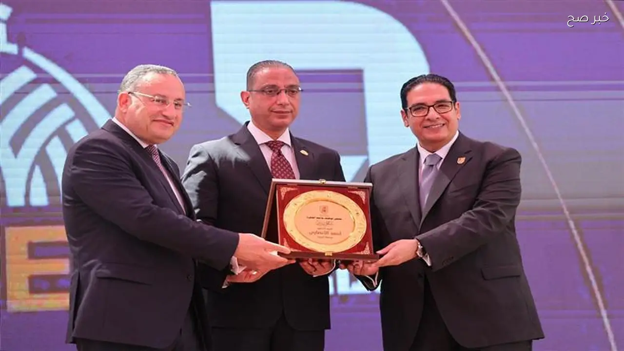 افتتاح ملتقى توظيف جامعة القاهرة بمشاركة 130 شركة بحضور وزير التعليم العالي ومحافظ الجيزة