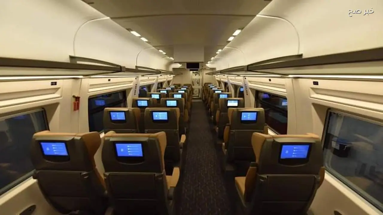 السكة الحديد تعلن تشغيل 96 قطارًا في محطة أسيوط