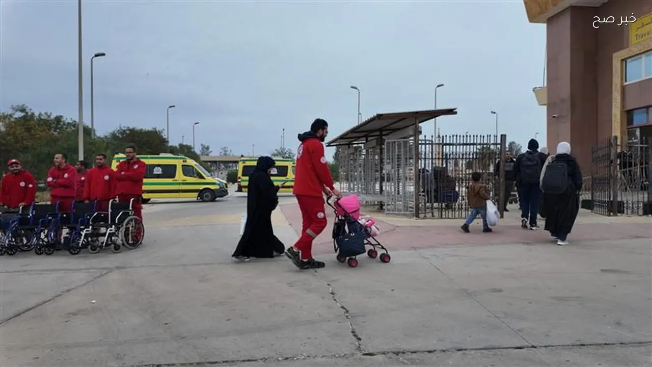 الهلال الأحمر يطلق القافلة 177 من مساعدات غزة بحمولة 5300 طن