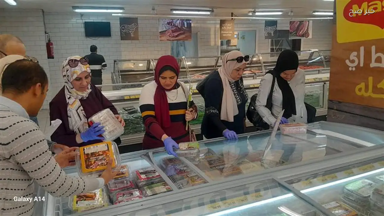 جهاز مدينة الشروق يحجز 200 كجم لحوم غير صالحة للاستهلاك