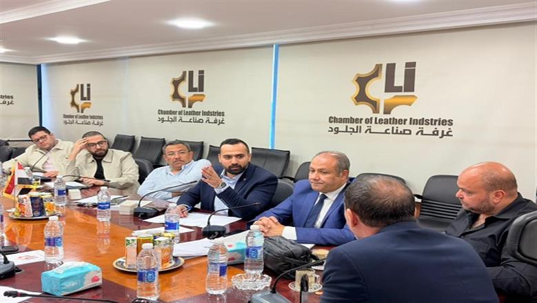 خلال الاجتماع