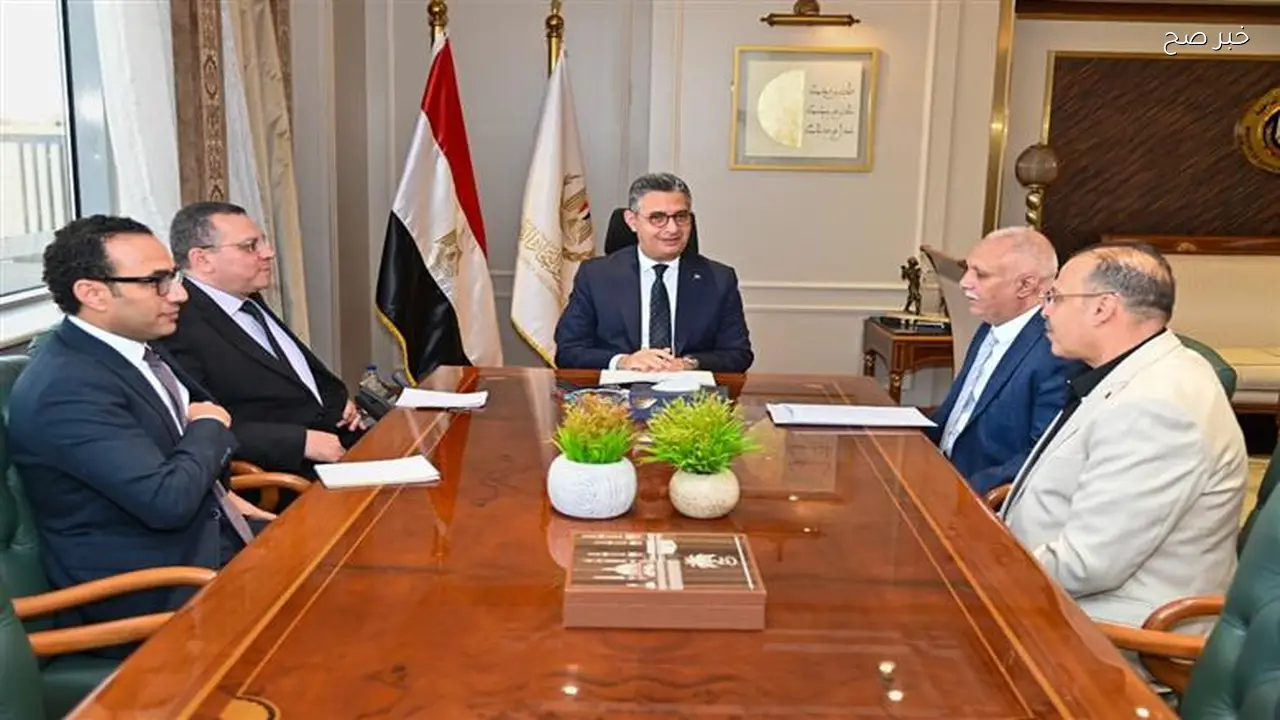 وزير التموين يناقش مع البدالين تحسين كفاءة توزيع السلع