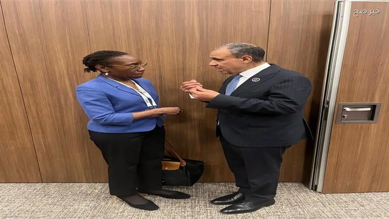 وزير الخارجية يناقش مع رئيس مجموعة الأزمات الدولية جهود خفض التصعيد