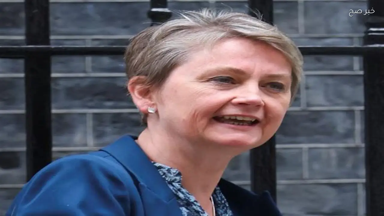 وزيرة خارجية بريطانيا تدعو إلى تحويل وقف إطلاق النار بين إيران وأمريكا إلى سلام دائم