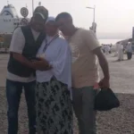 سيدة مصرية تلتقي بأبنائها في الأردن قبل أداء فريضة الحج