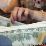 استقرار سعر الدولار أمام الجنيه المصري اليوم السبت 23 مايو 2026