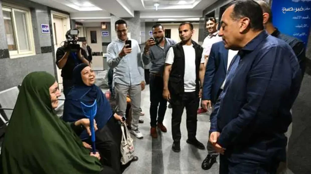 مدبولي يؤكد أهمية تحسين الخدمات الصحية خلال افتتاح عيادة جديدة بالجيزة