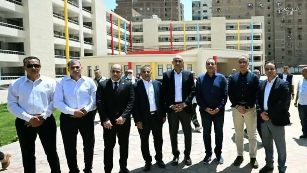 مدبولي يؤكد على استكمال مشروعات الصرف الصحي وتوسيع المدارس بالجيزة