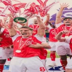 آرسنال يتوج بلقب الدوري الإنجليزي 2026 مع قائمة المتأهلين والهابطين