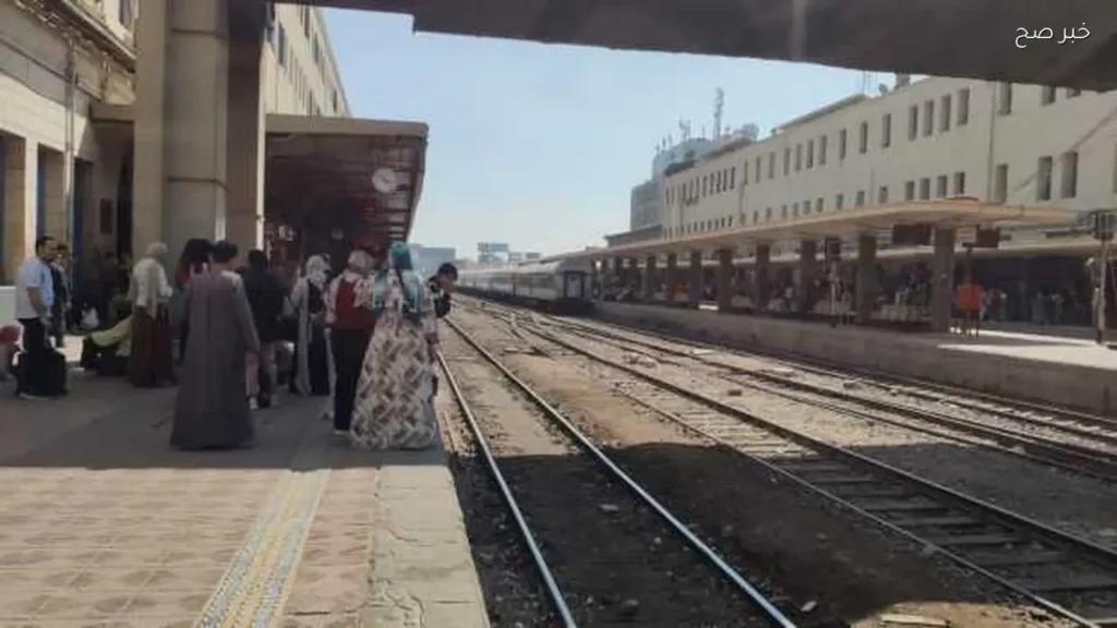 وزير النقل يتابع سير العمل بمرافق النقل خلال عيد الأضحى