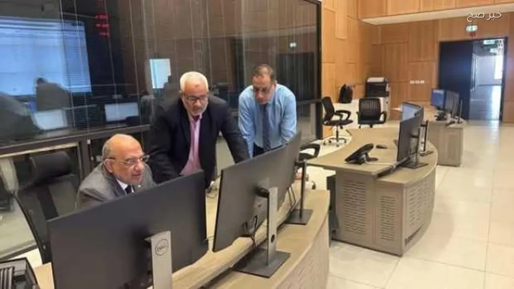 وزير الكهرباء يزور العاملين بمركز التحكم في أول أيام عيد الأضحى