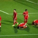 شوبير يحذر من تأخر تجديد عقود حسين الشحات وكوكا مع الأهلي