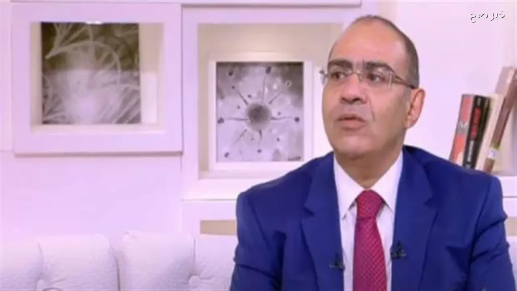 أستاذ أمراض صدر: الإيبولا لن يتحول إلى وباء عالمي وغسل اليدين يقي من الفيروس