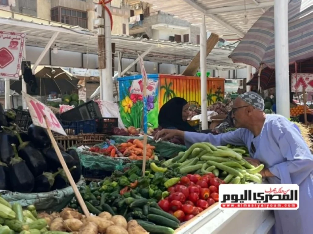 استقرار أسعار الخضار والفاكهة في أسواق مطروح اليوم الثلاثاء
