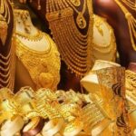تراجع أسعار الذهب في السوق مع انخفاض الأسعار العالمية للأسبوع الحالي