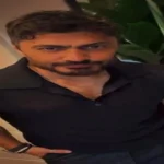 تامر حسني يستعد لإحياء حفل مباراة مصر وروسيا الليلة