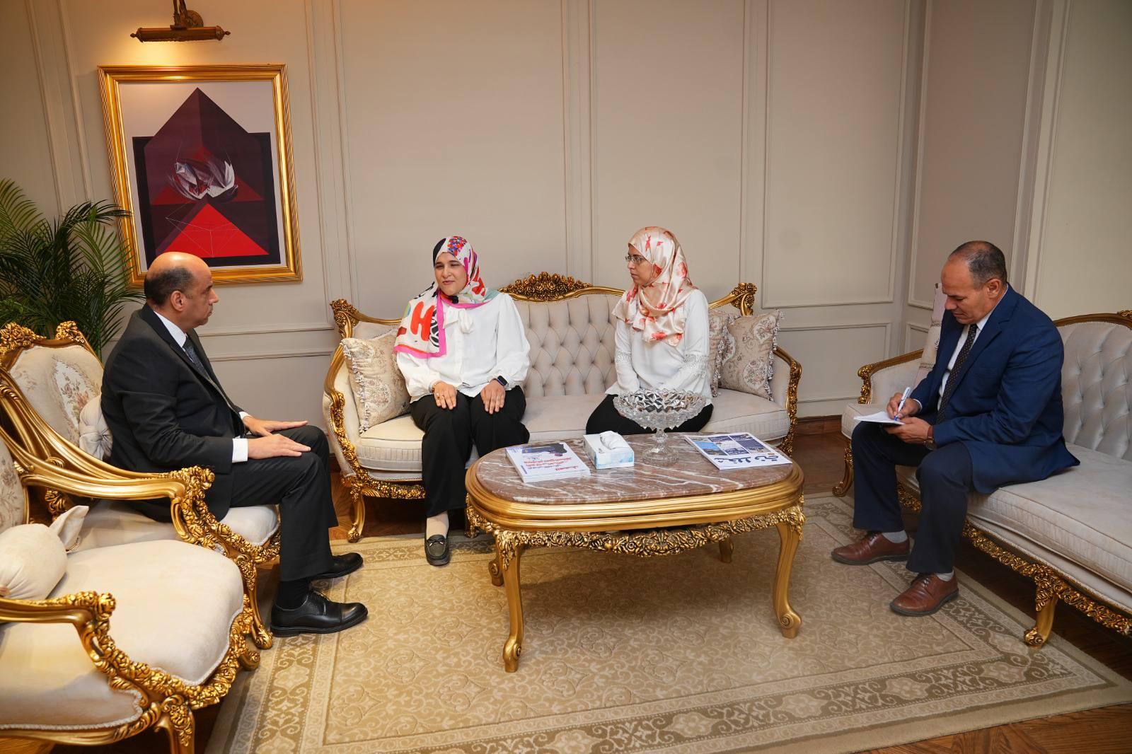 وزير العمل