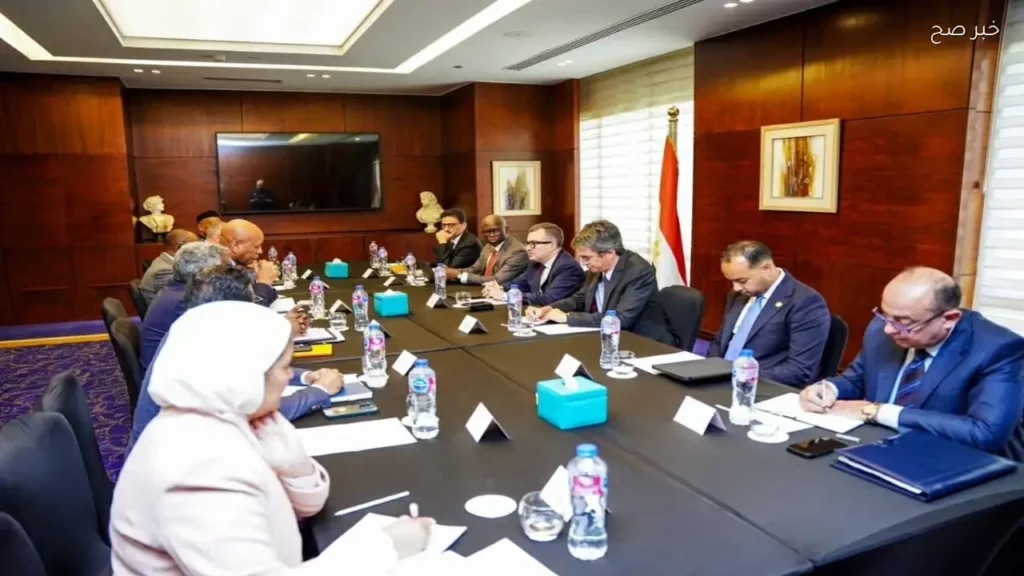 اجتماع بين التخطيط ومؤسسة التمويل الدولية لتفعيل آلية ضمان مشروعات البنية التحتية