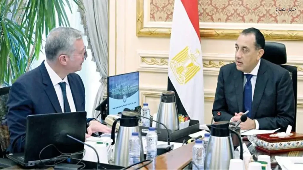 الحكومة تعلن عن تسوية مستحقات الشركاء الأجانب في قطاع البترول بحلول 10 يونيو