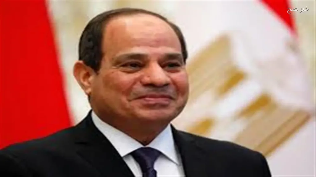 السيسي يتلقى تهنئة من سلطان عمان بعيد الأضحى