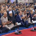 الرئيس السيسي يحضر خطبة عيد الأضحى في مسجد الرحمن الرحيم