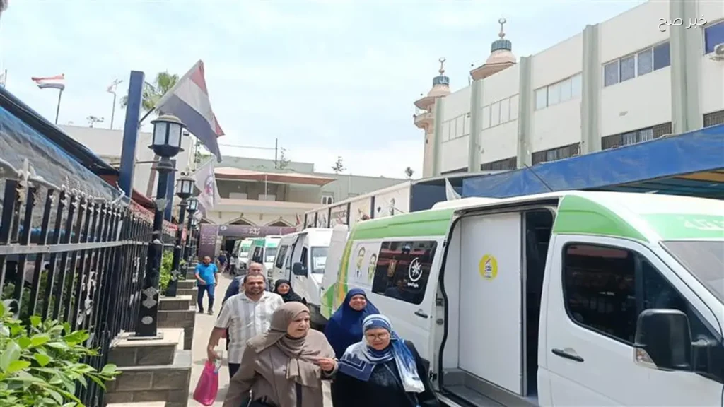 مبادرة «عيد واطمن» تقدم خدمات طبية للمواطنين في أماكن التجمعات