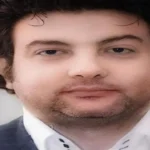 وليد يوسف يعلن وفاة خالته عبر فيسبوك