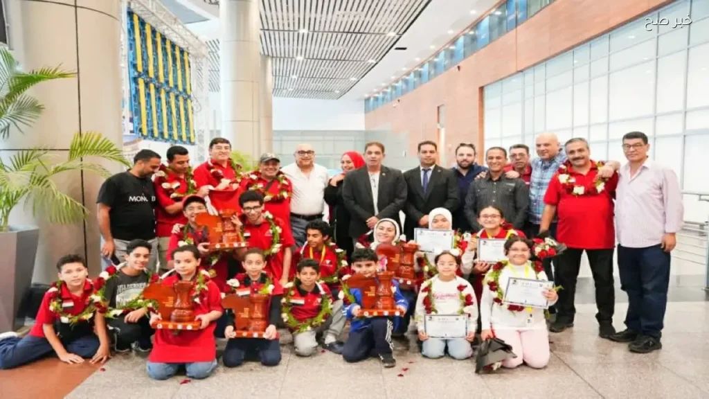 استقبال حافل لبعثة منتخب الناشئين للشطرنج بعد إنجاز 14 ميدالية في أفريقيا
