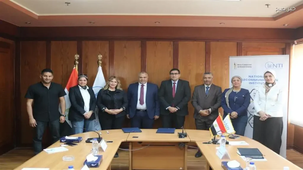 بروتوكول تعاون بين المعهد القومي للاتصالات وشركة دولية لتدريب الشباب