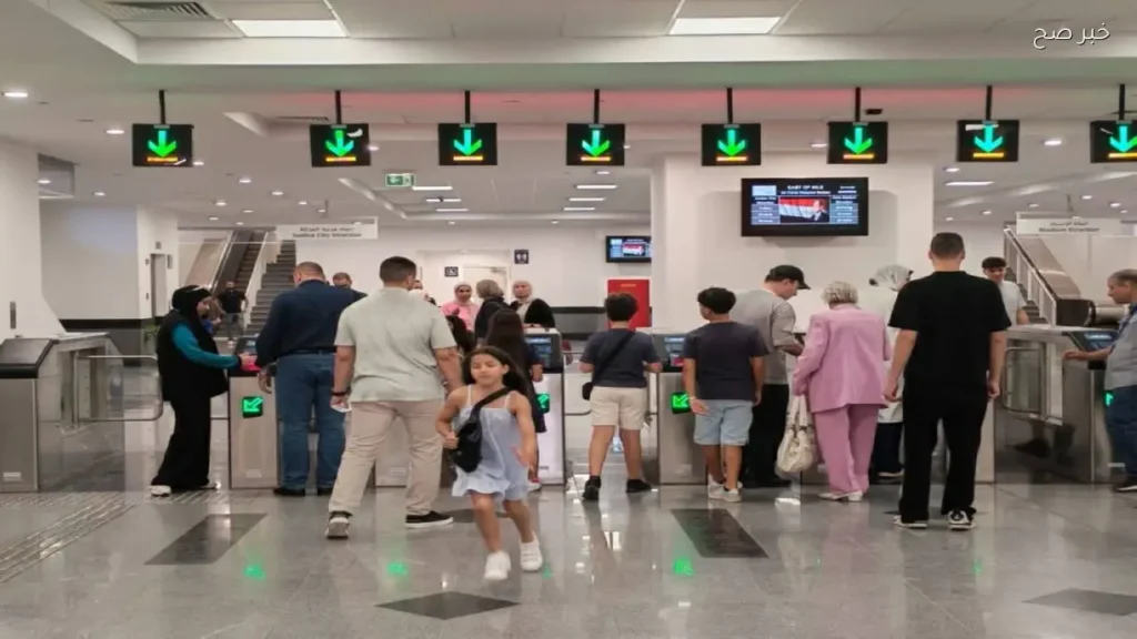 إقبال كبير على مونوريل شرق النيل في عيد الأضحى