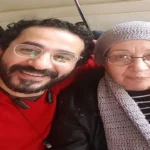 نجوم الفن يعبرون عن دعمهم لأحمد حلمي بعد فقدان والدته