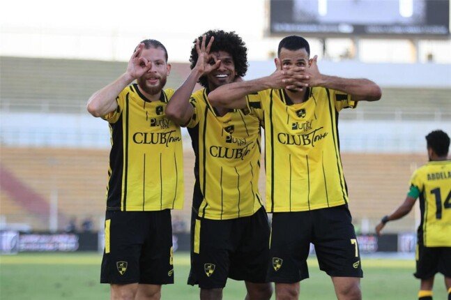تعادل مثير بين وادي دجلة وزد في الدوري المصري تعادل مثير بين وادي دجلة وزد في الدوري المصري